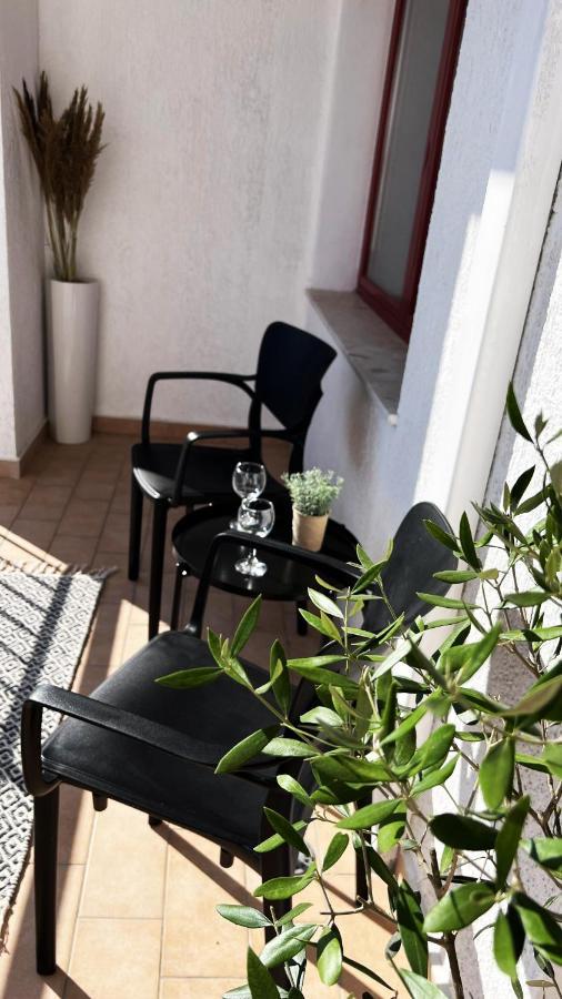 Lilly'S Apartment Plazh Durrës Eksteriør bilde