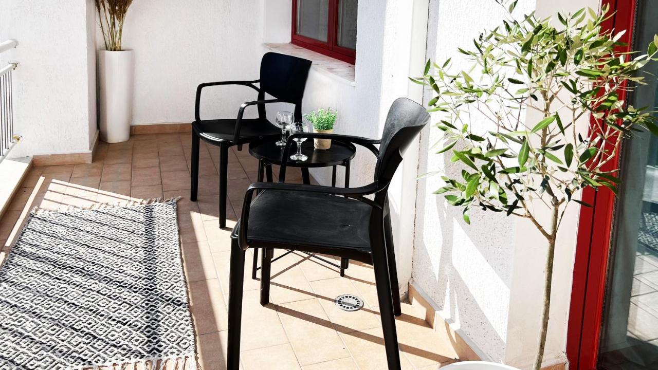 Lilly'S Apartment Plazh Durrës Eksteriør bilde